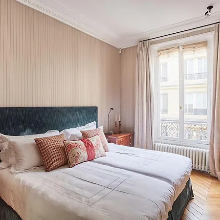 Appartement Louer Rue Du Vieux Colombier, 6me Paris
