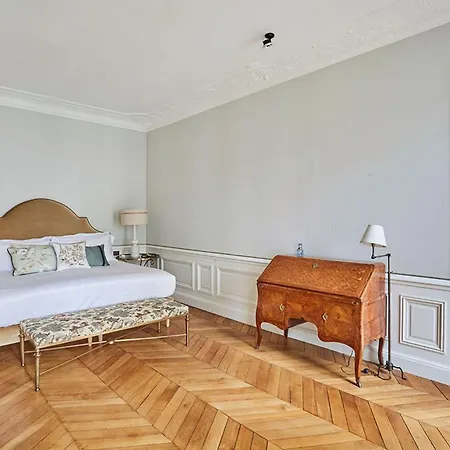 Appartement Louer Rue Du Vieux Colombier, 6me *